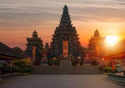 Bangkok 2 Gece +  Bali 5 Gece ( Turlar Dahil )